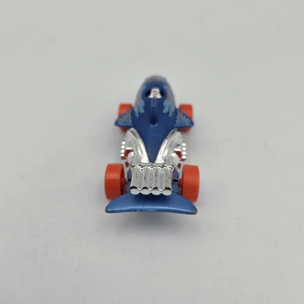 Hot Wheels Sharkruiser 1:64 Diecast Metal Blue Shark Car Collectible 1986